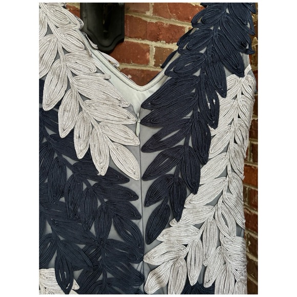 NWOT BHLDN JS Collections Soutache Leaf Embroidered Gown In Navy and Grey Size 4 - Picture 12 of 15